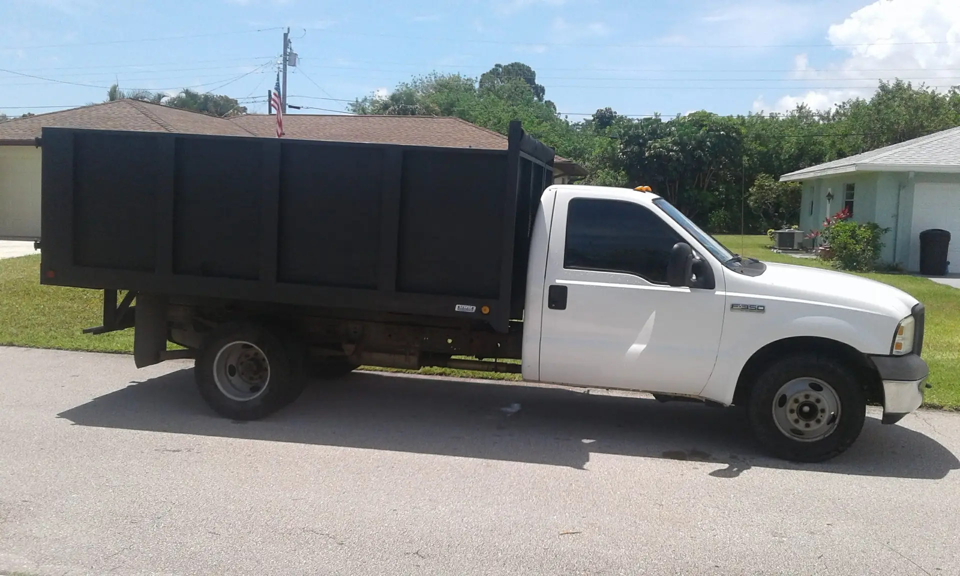 YOUR LOCAL JUNK REMOVAL GUY
CALL TODAY - FREE ESTIMATES
772 812-2500